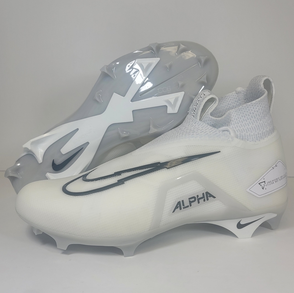 Nike Alpha Menace Elite 3 Mens Size 12 White Platinum Football Cleats DM1792-109